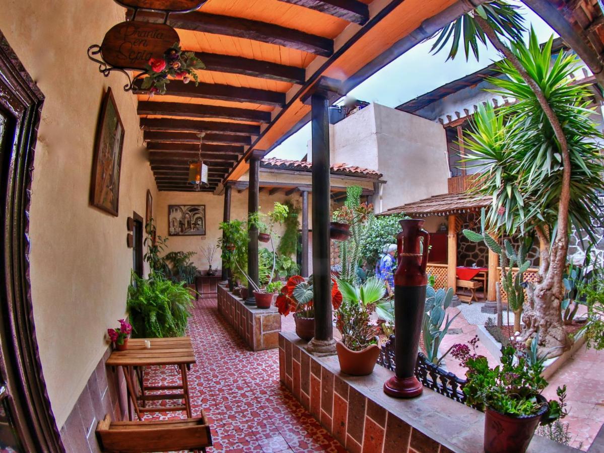 Hotel Del Carmen Tlalpujahua de Rayón エクステリア 写真