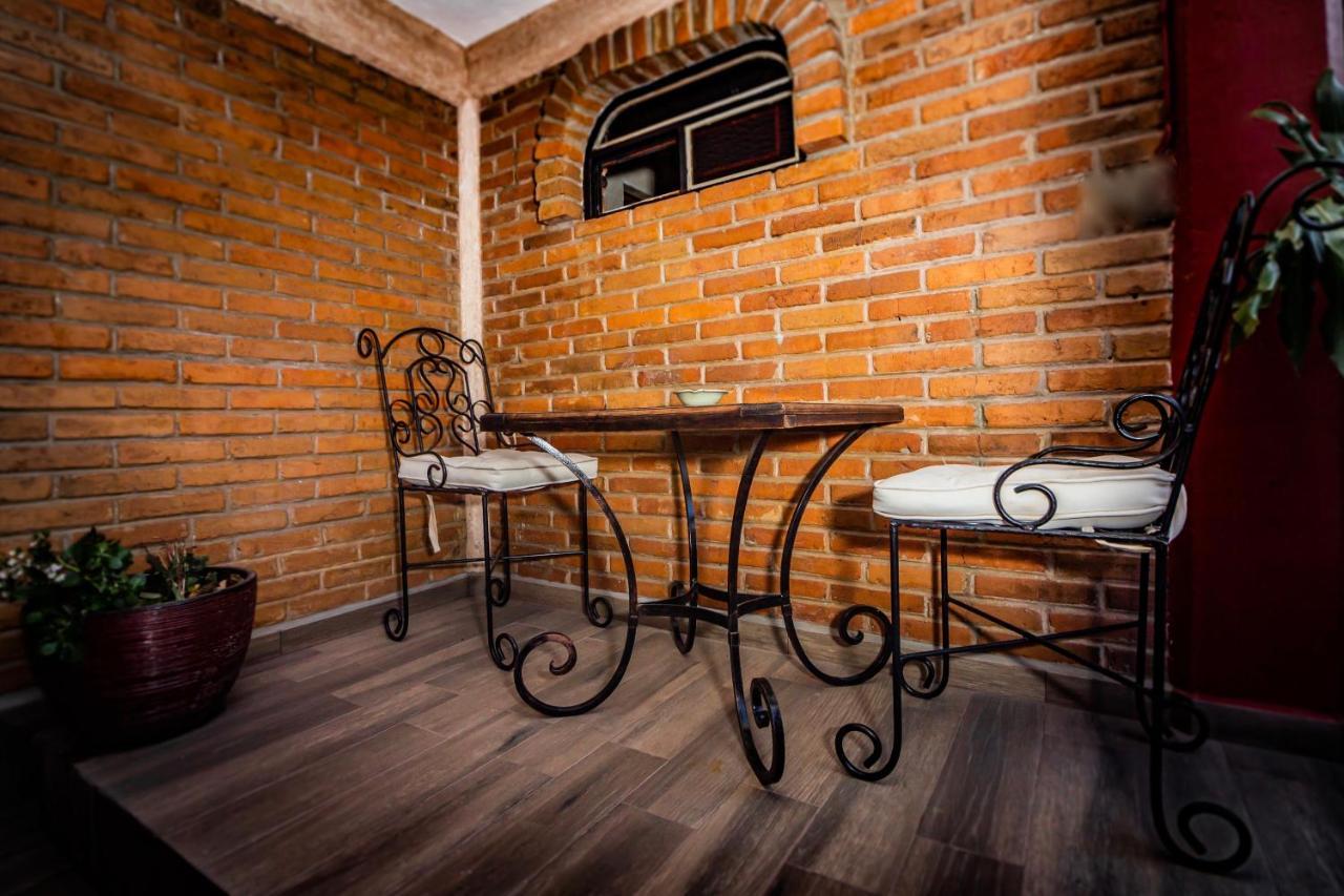 Hotel Del Carmen Tlalpujahua de Rayón エクステリア 写真