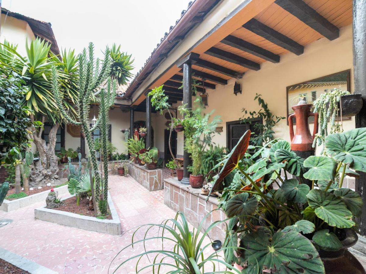 Hotel Del Carmen Tlalpujahua de Rayón エクステリア 写真