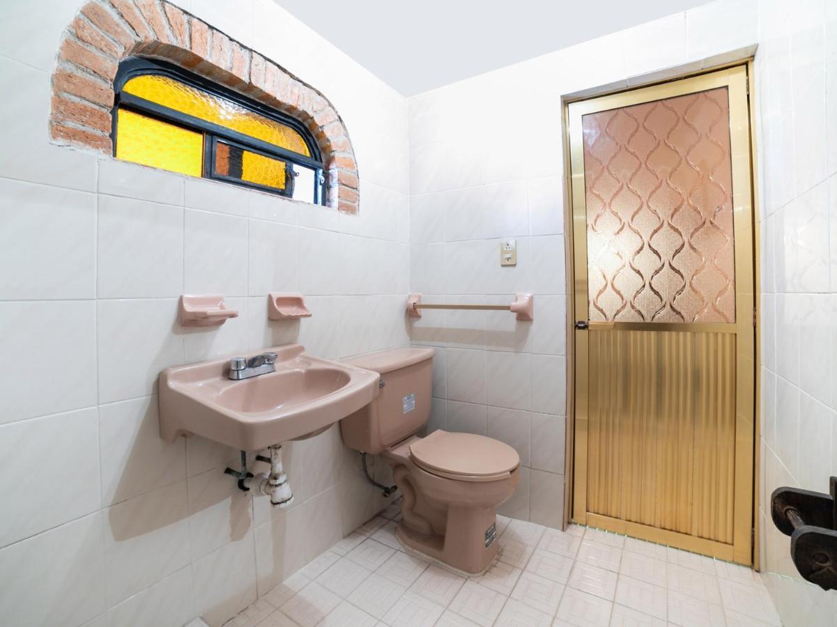 Hotel Del Carmen Tlalpujahua de Rayón エクステリア 写真